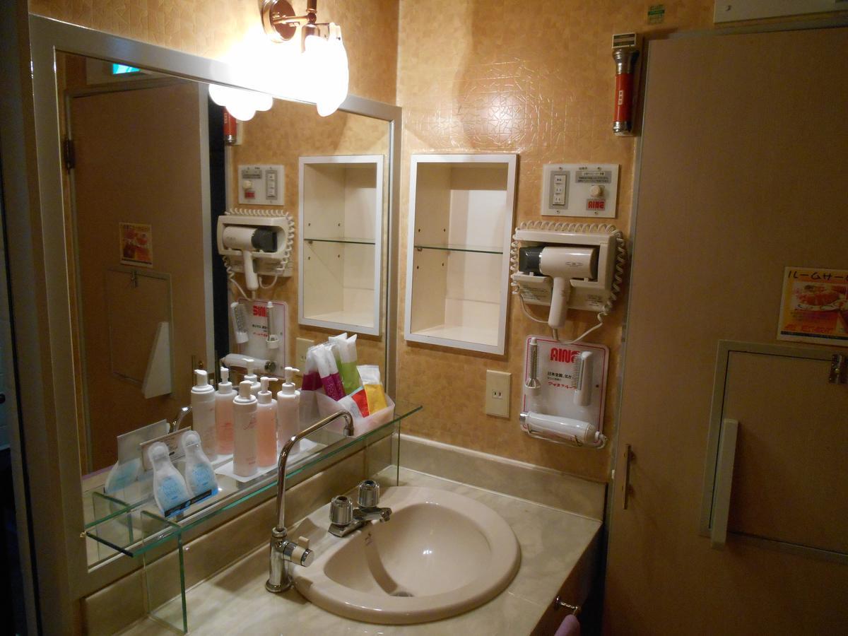 Hotel Ayabe Aine (Adults Only) Kurotanicho Exterior photo
